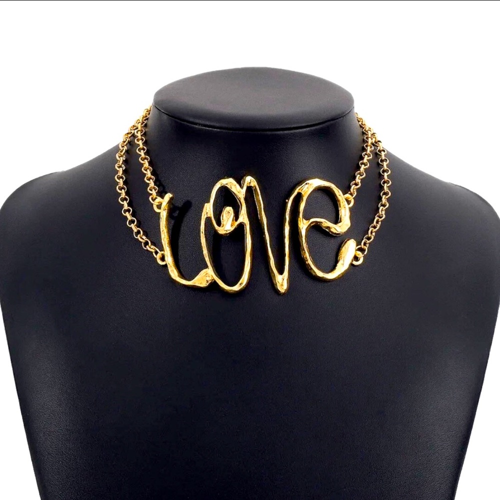 NEW WOMAN LOVE CHOKER NECKLACE GOLDEN